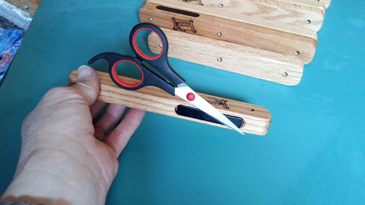 EZ-Stitch needle Minder side bar